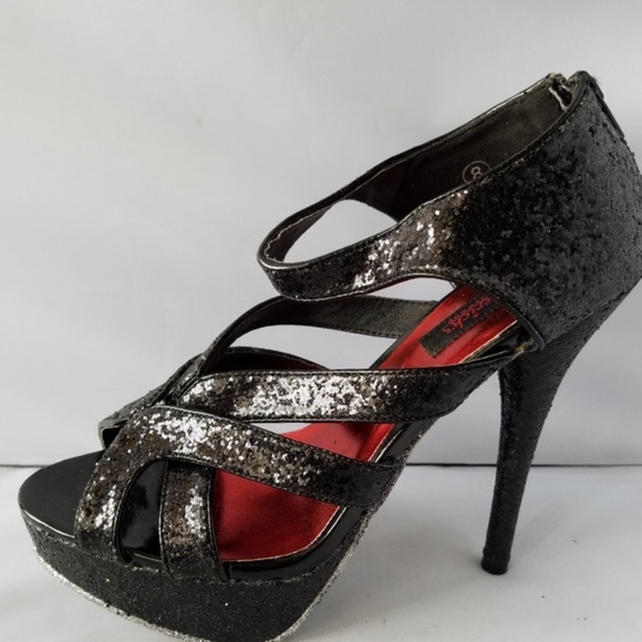 Frederick's  Black Glitter Strappy Sandals Heels - Picture 4 of 4